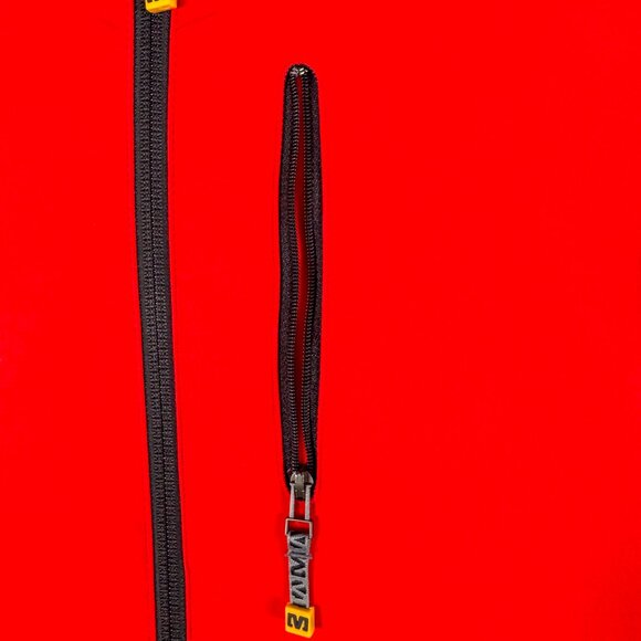 Mavic Cycling Jacket Mens Medium Red Black Thermo Lined Bicycle Road Race Bike - Picture 3 of 16